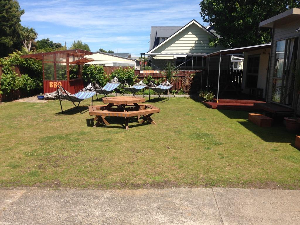 Tripinn Modern Motels & Affordable Accommodation Westport Bagian luar foto
