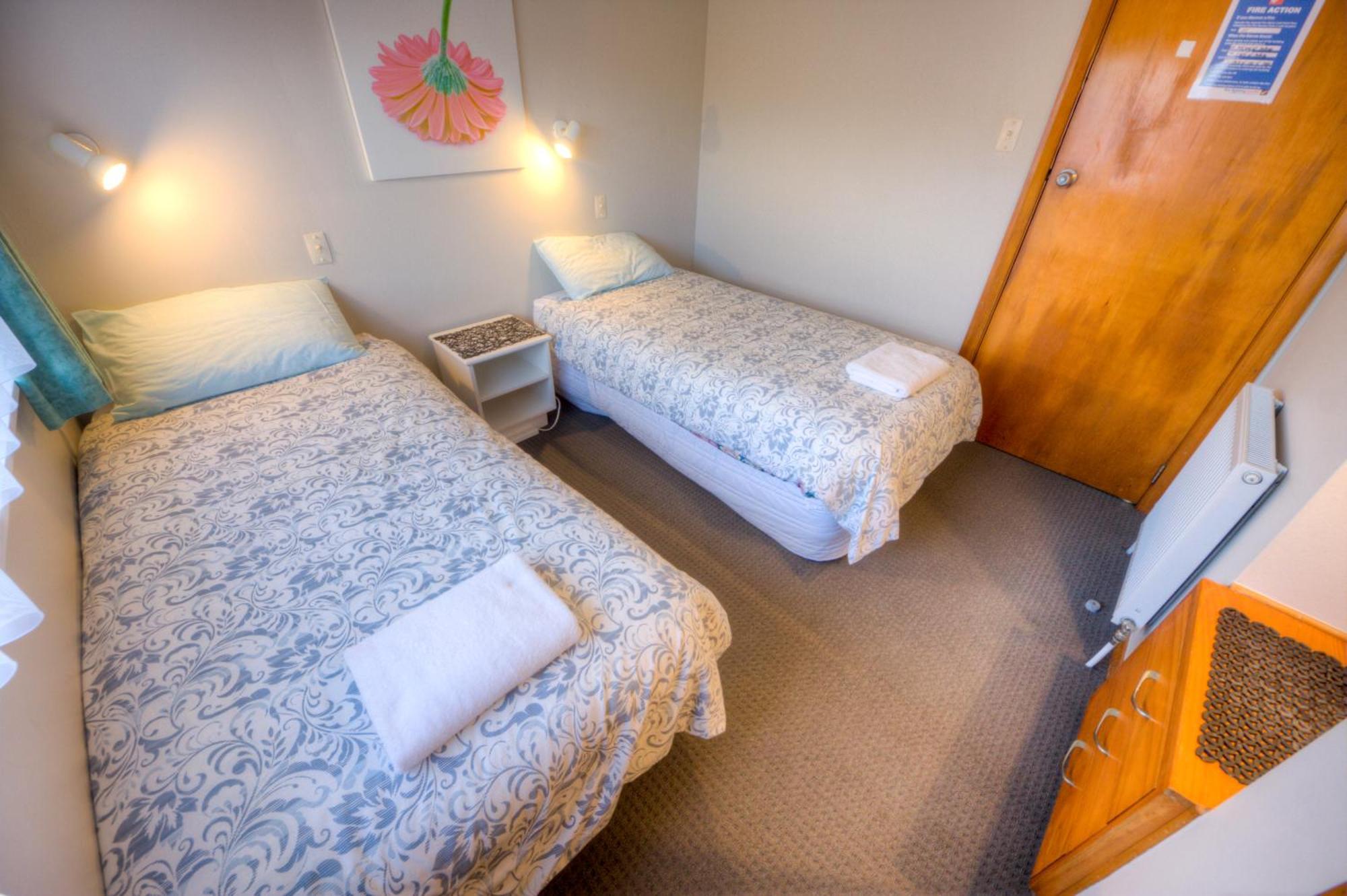 Tripinn Modern Motels & Affordable Accommodation Westport Ruang foto