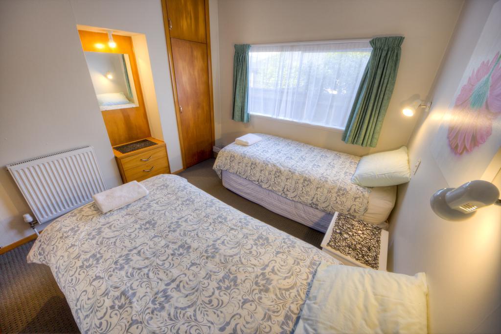 Tripinn Modern Motels & Affordable Accommodation Westport Ruang foto